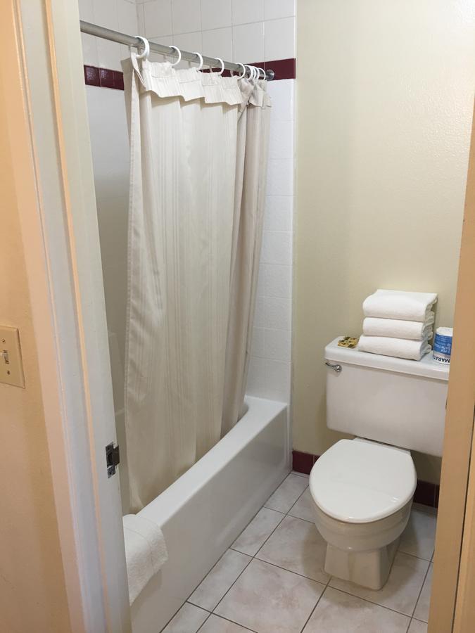 Grand Inn財神客棧 Monterey Park Exteriör bild
